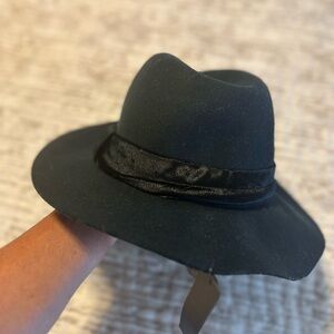 Badgley Mischka Wool Hat